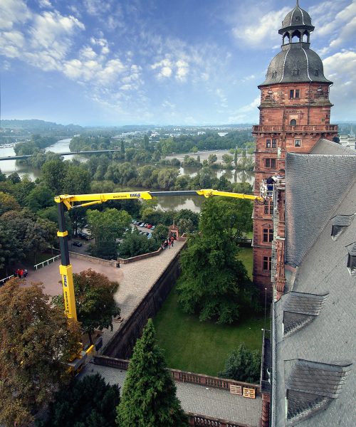 Höhenzugangstechnik - Arbeitsbühne 103 m - Bühne mieten Eisele