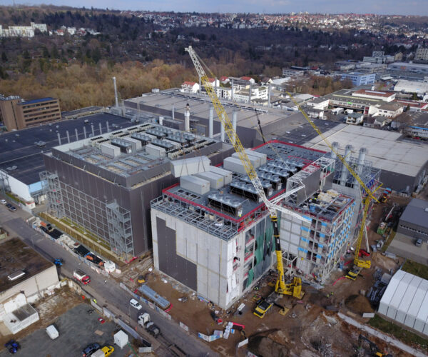 Industriemontage mit LTM 1500 von Eisele - Projektengineering